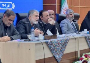 مردم از جناح های سیاسی عبور کرده اند/معیشت مهمترین دغدغه امروز جامعه است