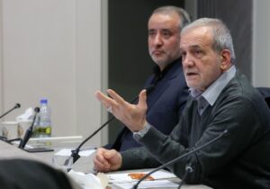 واگذاری اختیارات به استان‌ها و توجه به مدیریت مشارکت‌محور