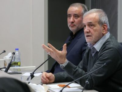 واگذاری اختیارات به استان‌ها و توجه به مدیریت مشارکت‌محور