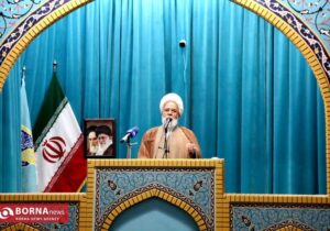 امام‌جمعه کرمانشاه: دشمن با جنگ رسانه‌ای به‌دنبال تسخیر افکار عمومی است