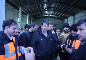 استاندار کرمان در بازدید از راهداری گردنه سربیژن: یکی از کم‌سابقه‌ترین بارش‌ها را در استان کرمان تجربه می‌کنیم/با اقدامات پیشگیرانه؛ تلفات جانی نداشتیم و خسارت‌ها به حداقل کاهش پیدا کرد