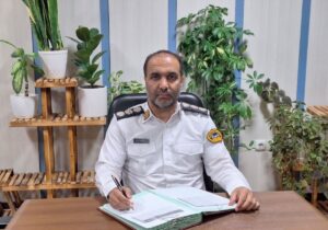 یک دستگاه خودرو با سرعت ۲۲۰ کیلومتر راهی پارکینگ شد