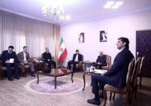 برگزاری نشست بررسی نهایی اجرایی شدن نظام‌نامه نخبه‌یابی و نخبه‌گزینی با حضور احمد دنیامالی