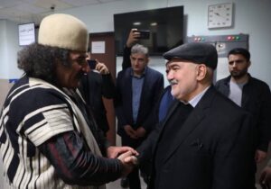 سفر استاندار خوزستان به مسجدسلیمان و اندیکا؛ از دلجویی از خانواده حادثه‌دیده تا بررسی میدانی پروژه‌های عمرانی و خدماتی