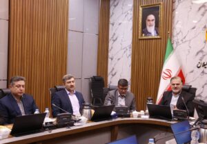 بهروزرسانی برخی قوانین و مقررات صنعت برق بسیار الزامی و حیاتی است