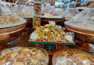 طعم شیرین یلدا را گرانی تلخ کرد/ بازار خرید شب یلدا، سردتر از خود شب یلدا