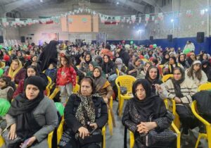 جشن بزرگ یلدا با محور خانواده دوستی و نشاط اجتماعی در قزوین برگزار شد