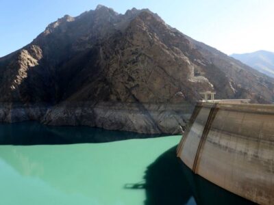 دو سوم ظرفیت سدهای کشور خالی است