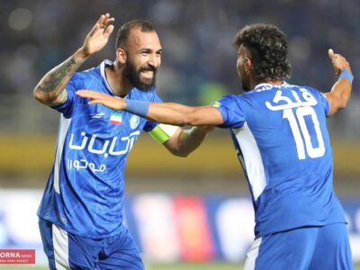 تقدیر ویژه استقلال از کاپیتان