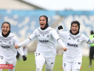 دیدار تیم های فوتبال بانوان ملوان _ فرا ایساتیس