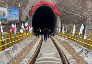 سنگ تمام دولت چهاردهم به پروژه ۲۰ ساله راه‌آهن اردبیل – میانه