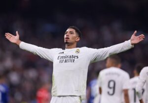 یونایتد با چک ۲۰۰ میلیون یورویی در کمین ستاره رئال مادرید