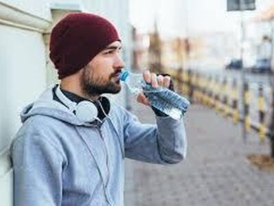 راهکارهایی برای کاهش کم آبی بدن در روزهای سرد زمستان