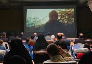 اکران مردمی «مجنون» در مناطق فاقد سینما