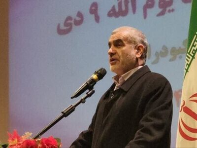 نیکزاد: مجلس با تمام ظرفیت پای مطالبات مردم ایستاده است