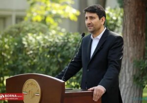 ستار هاشمی : به بخش خصوصی مجوز اپراتور هوش مصنوعی می‌دهیم / جزئیات حمله اخیر سایبری و علت کندی اینترنت