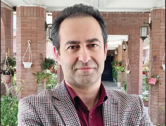 نقد کتاب عبدالکریمی از منظر فلسفه سیاسی؛ آیا در جهان نیچه‌ای زندگی می‌کنیم؟ /  عبدالکریمی:‌ روشنفکری ما دچار غوغاسالاری و روزمرگی شده است