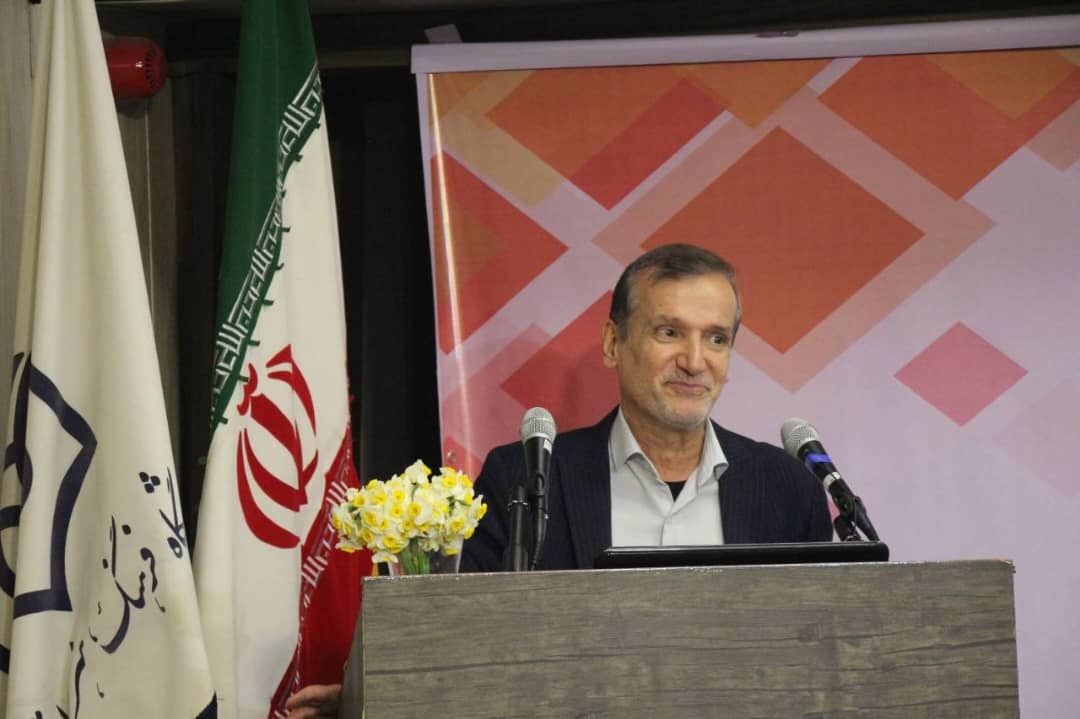 هشدار در خانه پژوهش؛ وقتی واقعیتهای جامعه با بخشنامههای دولتی «همخوانی» ندارد /فراخوان نخبگان برای پایان دادن به تصمیمات بدون تحقیق/