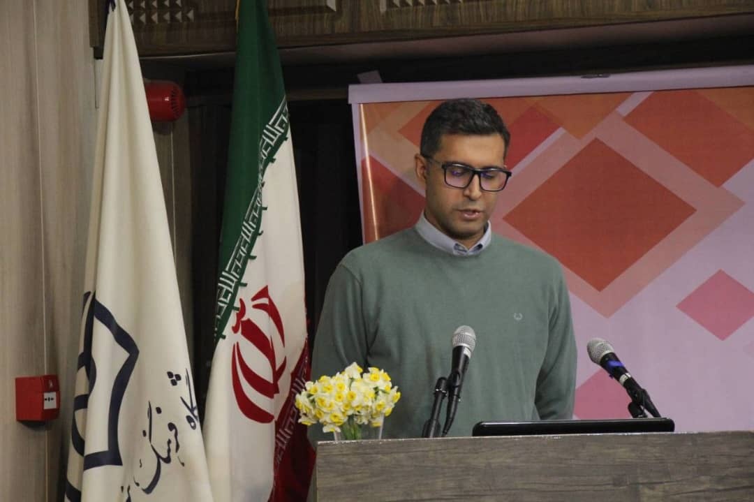 هشدار در خانه پژوهش؛ وقتی واقعیتهای جامعه با بخشنامههای دولتی «همخوانی» ندارد /فراخوان نخبگان برای پایان دادن به تصمیمات بدون تحقیق/