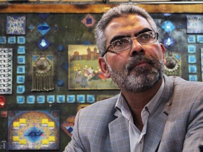 مجلس به بازار سیگنال گرانی می‌دهد/ صمصامی: قالیباف مدافع حذف ارز ترجیحی است/ فاجعه تورمی تازه در حال شکل‌گیری است