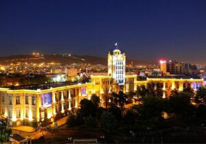 هوشیار: احیاء و میزبانی عمارت تاریخی ساعت تبریز از گردشگران نوروزی