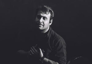 تازهترین تک آهنگ محسن چاوشی منتشر شد؛ شنیدن «عجب اومدی»