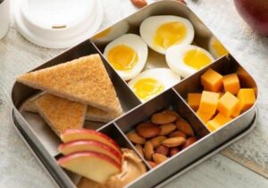 در روزهای امتحان چی بخوریم؟