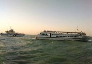 توقف موقت سفرهای دریایی به کیش؛ از سرگیری ترددها عصر شنبه