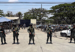 مرگ ۱۵ زندانی در ۴ روز در بزرگترین زندان اکوادور تایید شد