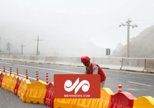 عسکرزاده: جاده مهریز به دهستان تنگ‌چنار مسدود شد