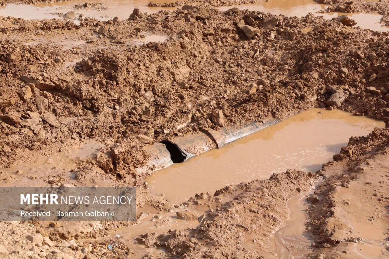 آبرسانی به بخش توکهور و هشتبندی با اختلال مواجه شده است آبرسانی به بخش توکهور و هشتبندی با اختلال مواجه شده است