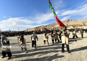 چمر؛ آیینی زنده که سوگ را از خانه به میدان میآورد
