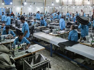 همه ادارات و دستگاههای شادگان در قبال تعهدات اشتغال پاسخگو باشند