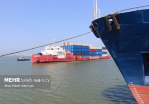 ۶ راهنمای کشتی در بنادر مازندران تقدیر شدند