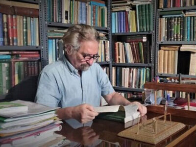 گرامیداشت مقام حکمی و فلسفی منوچهر صدوقی سها