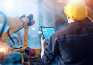 تنها ۲۰درصد از اساتید درگیر قراردادهای ارتباط با صنعت دانشگاه هستند