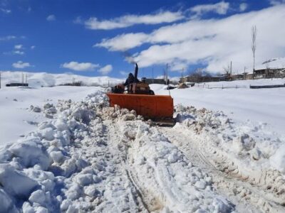 عملیات برف‌روبی و بازگشایی راه روستایی آبدبوچال در رودسر