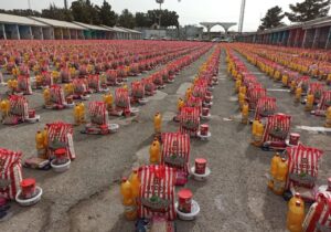 هزار بسته معیشتی یلدایی میان نیازمندان فارس توزیع شد