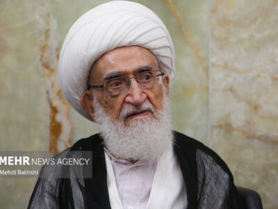 نظام اسلامی، برجسته‌ترین یادگار امام خمینی (ره) است