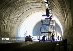 آرامون: فاز یک و دو آزادراه ارومیه تبریز، ۱۸ ماهه اتمام می‌رسد