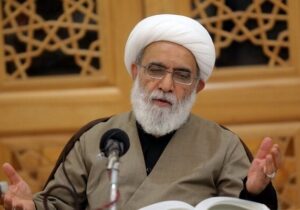 مسائل بانکداری در کانون درس خارج حوزه قرار گیرد؛ ضرورت خوداتکایی حوزه