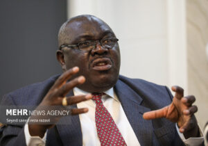 زنجان نقطه آغاز همکاریهای اقتصادی عملیاتی ایران و زیمبابوه می شود