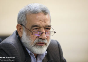 غضنفری:نقشه آمریکا و اسرائیل در از بین بردن جمهوری اسلامی نقش بر آب شد