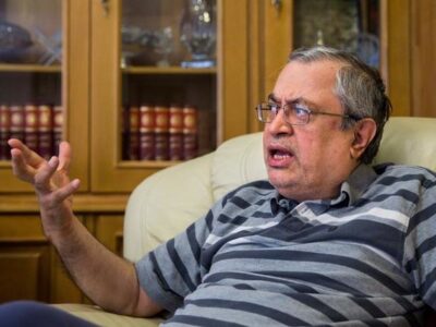 حجاریان و تبیین اصلاح‌طلبی میان «خط قرمز» تمامیت ارضی و «صلح‌طلبی» سیاسی / از بی‌وطن‌ها و وطن‌فروش‌ها تا تفسیر شمول‌گرایانه از ناسیونالیسم ایرانی