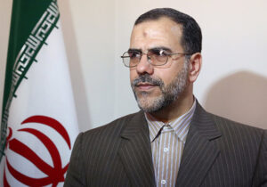 حضور استاندار فارس در اهواز جهت وداع با آیت‌الله شفیعی