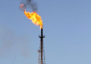 تزریق گازهای مشعل چشمه‌خوش به خط سراسری