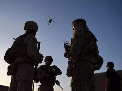 نماینده عراقی: باید نیروهای خارجی را از کشور بیرون کنیم