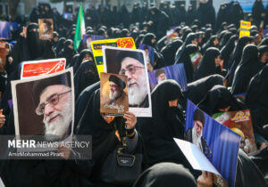 خروش مردم استان سمنان در حماسه ۹ دی؛ میثاق با ولایت تجدید می‌شود