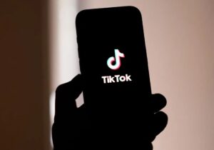 فروش تیک تاک در سال ۲۰۲۶ نهایی می شود