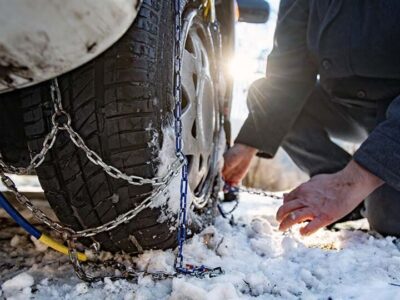 رانندگان در محورهای کوهستانی زنجیر چرخ همراه داشته باشند